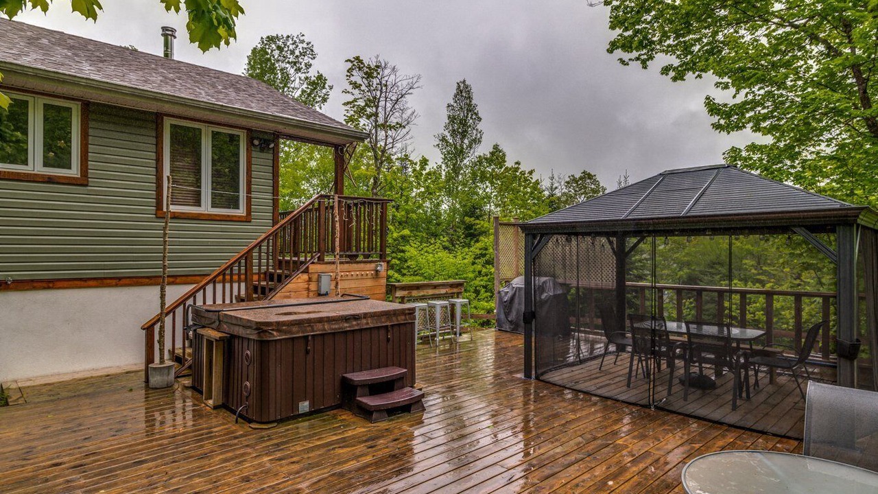 Photo of Outdoor in Amherst