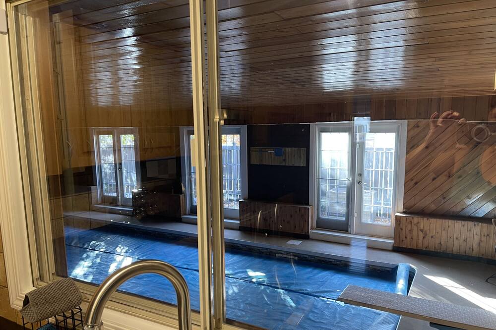 Photo of Livingroom in St. Albert