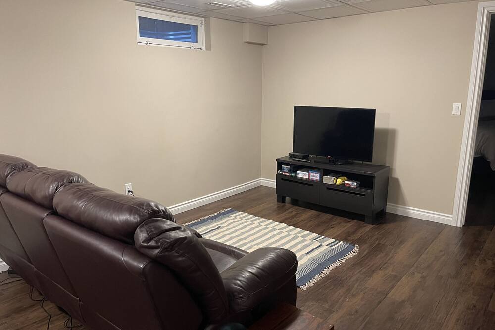 Photo of Livingroom in St. Albert