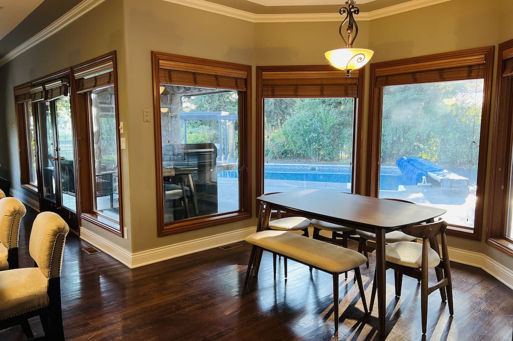 Photo of Kitchen in Lower Sumas Mountain