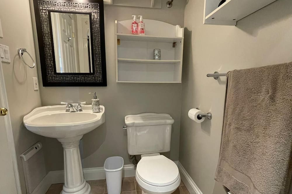 Photo of Bathroom in Cormierville