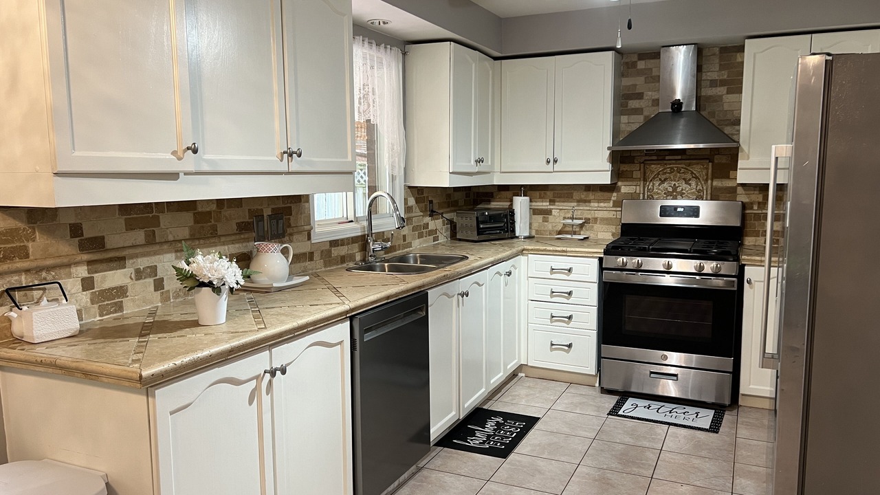 Photo of Kitchen in York Regional Municipality