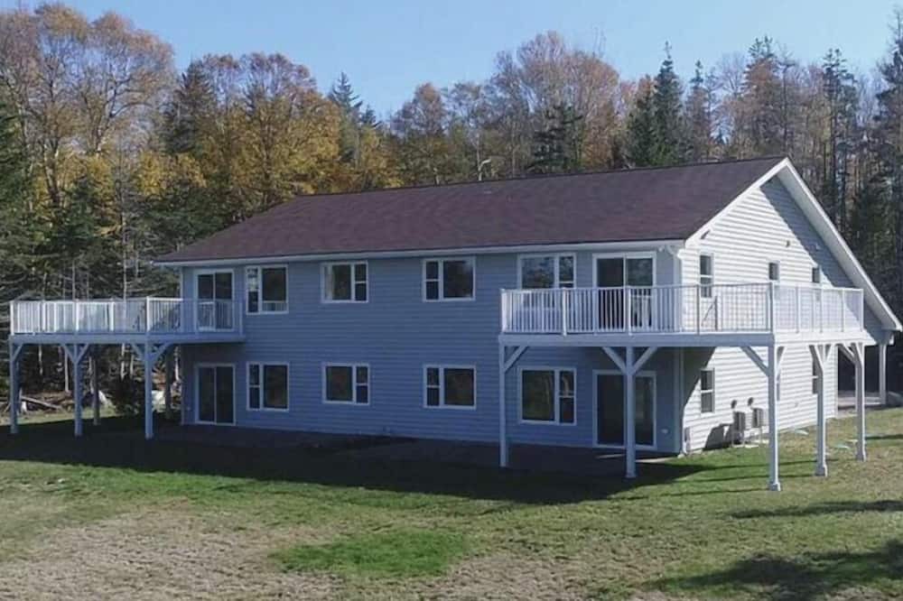 Photo of Outdoor in Upper Blandford