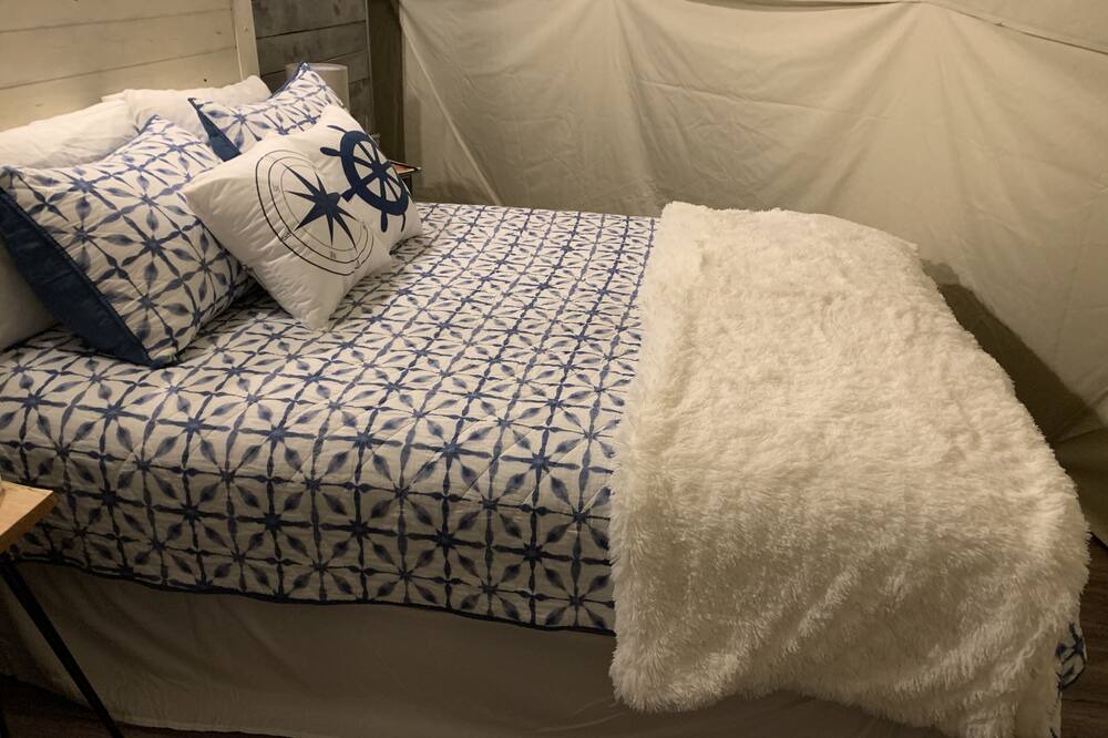 Photo of Bedroom in Cardigan