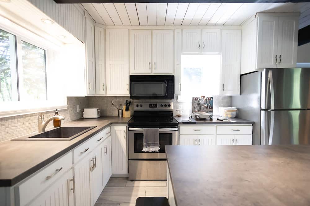 Photo of Kitchen in Magog