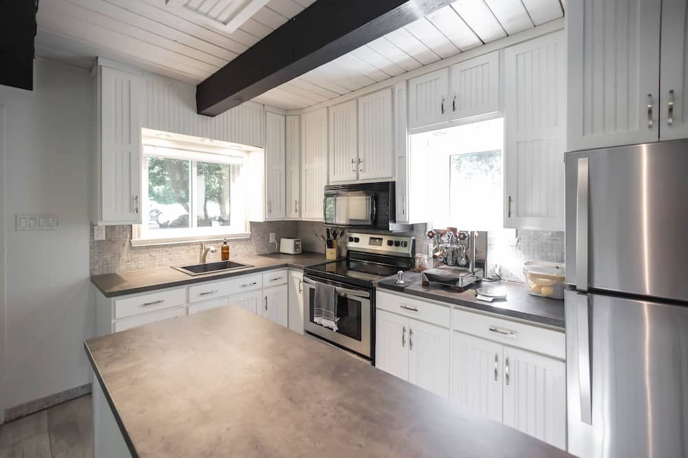 Photo of Kitchen in Magog