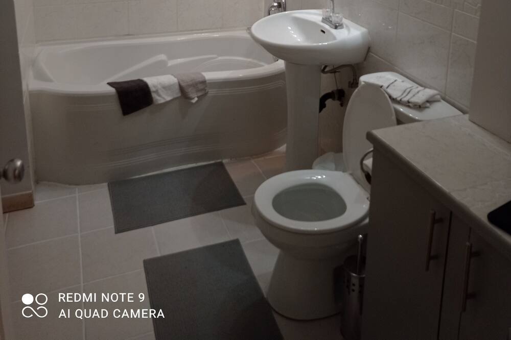 Photo of Bathroom in Cote-Saint-Paul
