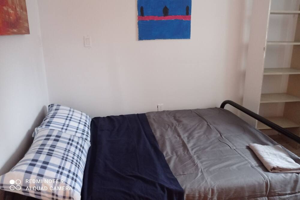 Photo of Bedroom in Cote-Saint-Paul