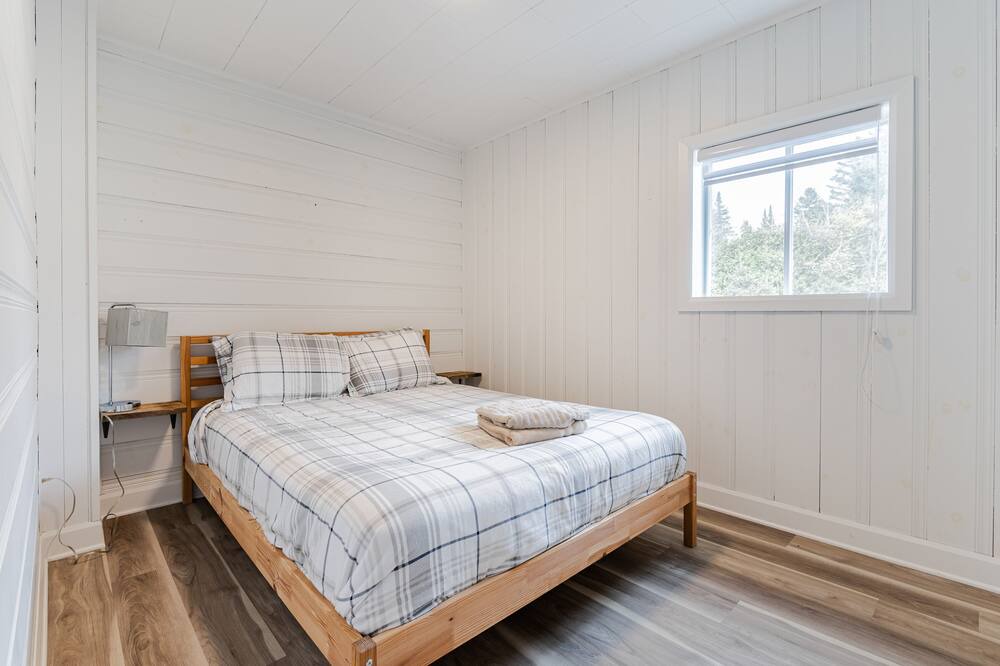 Photo of Bedroom in Saint Zenon