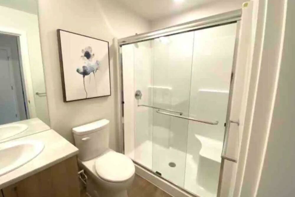 Photo of Bathroom in Sidney