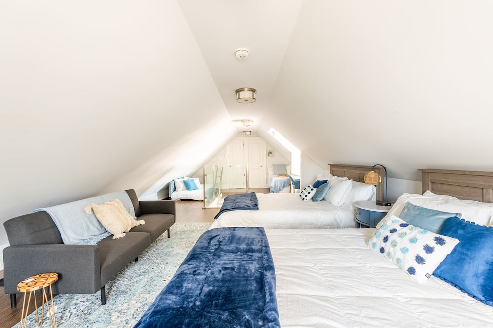 Photo of Bedroom in The Beaches