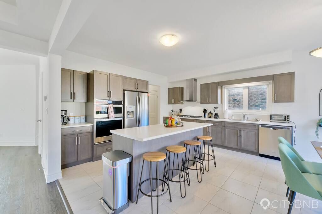 Photo of Kitchen in Thorold