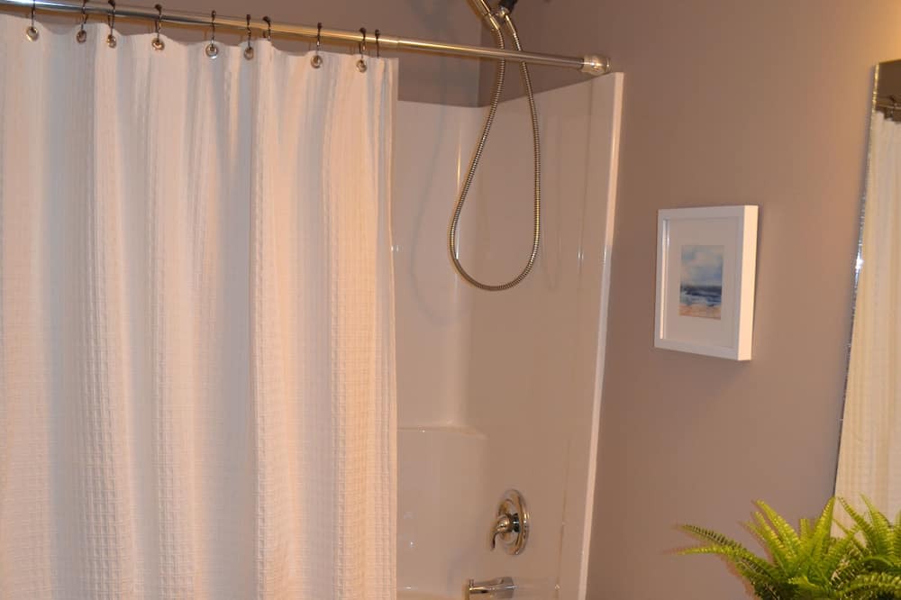 Photo of Bathroom in Rochon Sands