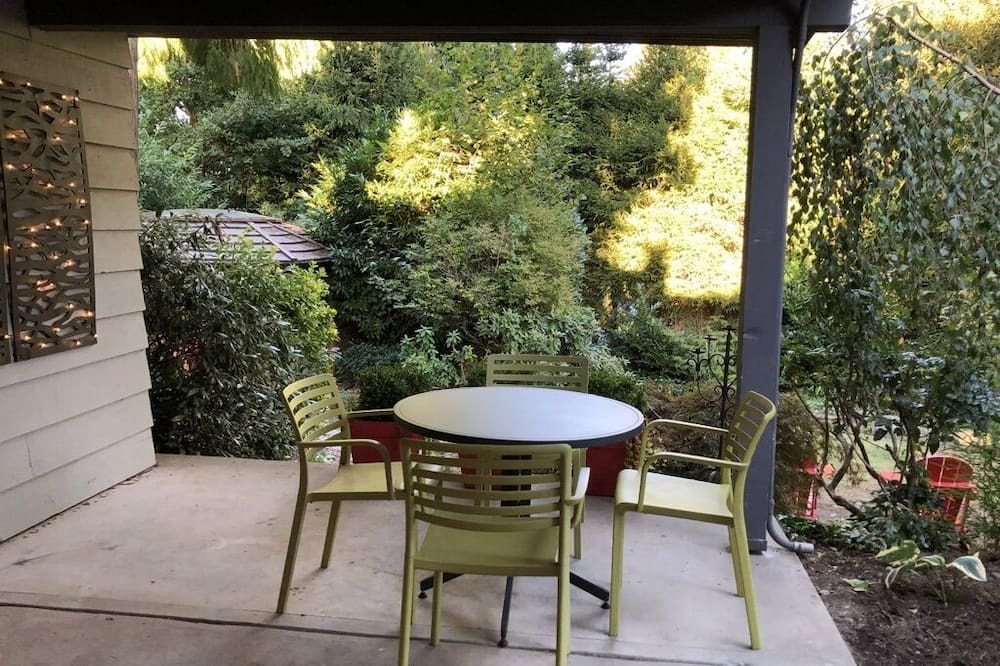 Photo of Patio Balcony in Coquitlam