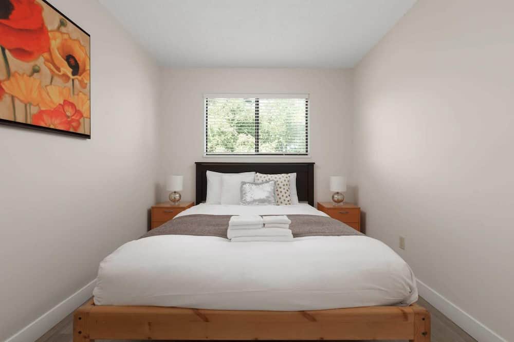 Photo of Bedroom in Riley Park
