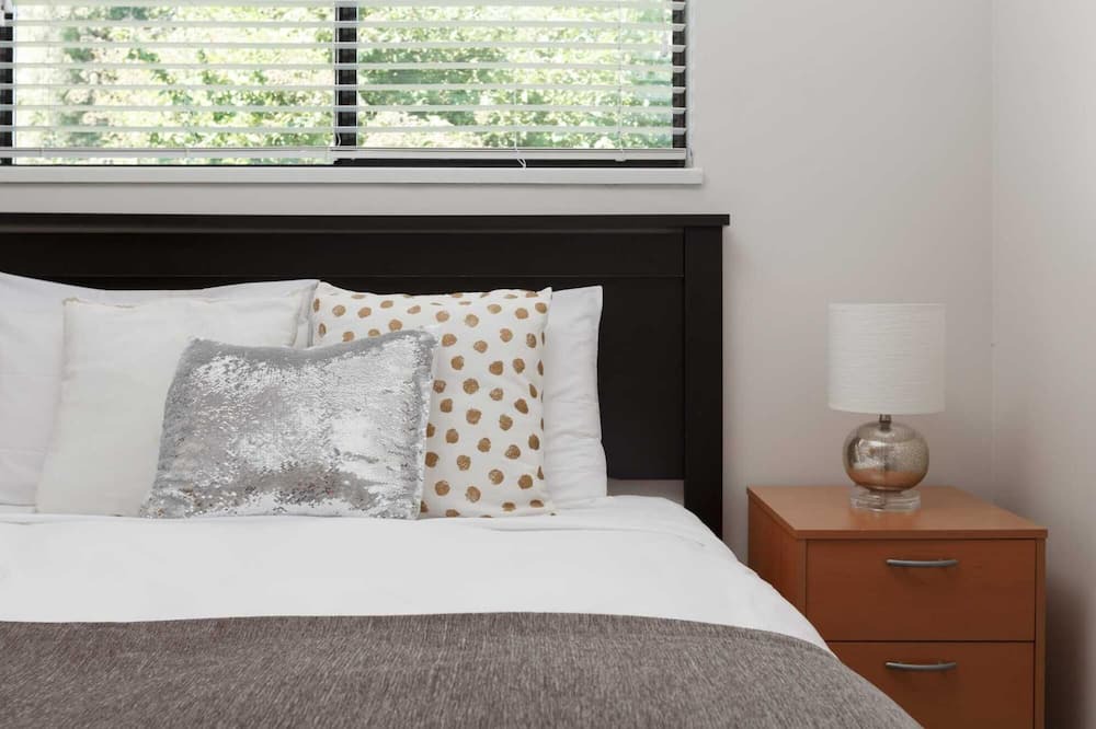 Photo of Bedroom in Riley Park