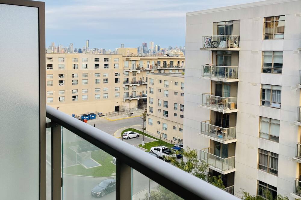 Photo of Patio Balcony in Wallace Emerson