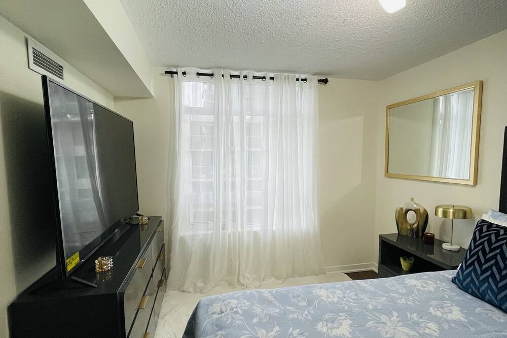 Photo of Bedroom in Wallace Emerson