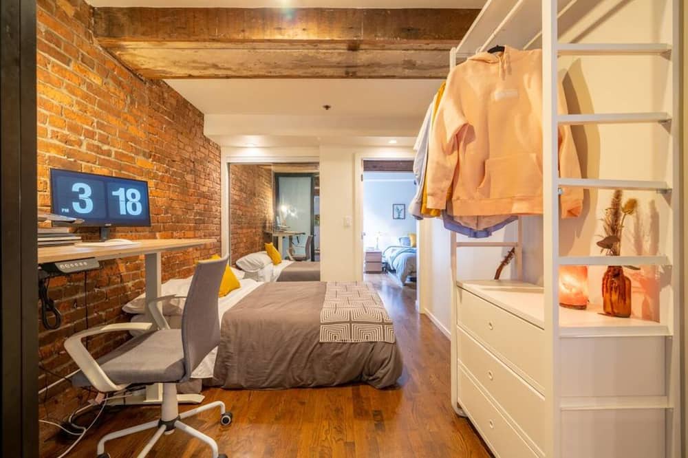 Photo of Bedroom in Gastown