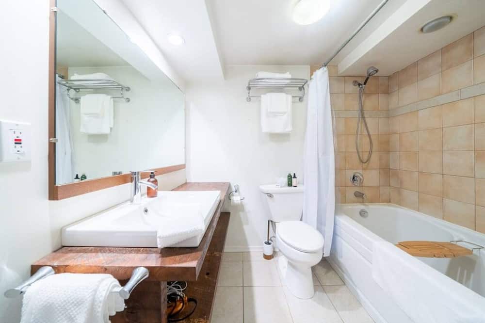 Photo of Bathroom in Gastown