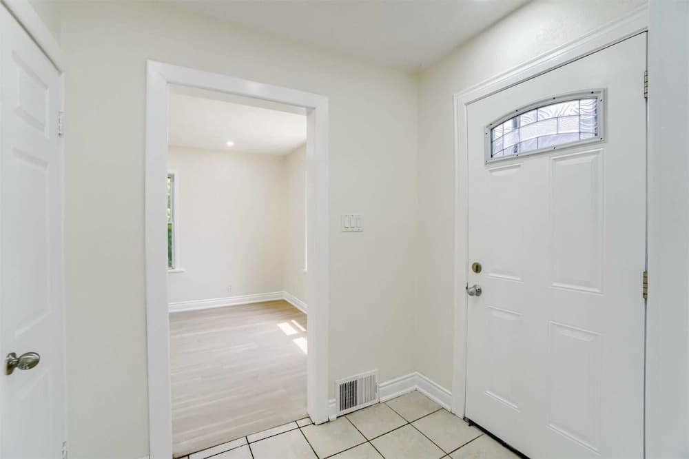 Photo of Bedroom in Hamilton