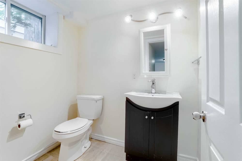 Photo of Bathroom in Hamilton
