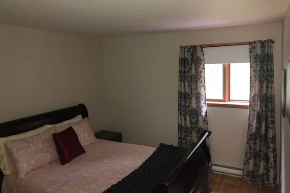 Photo of Bedroom in Piedmont