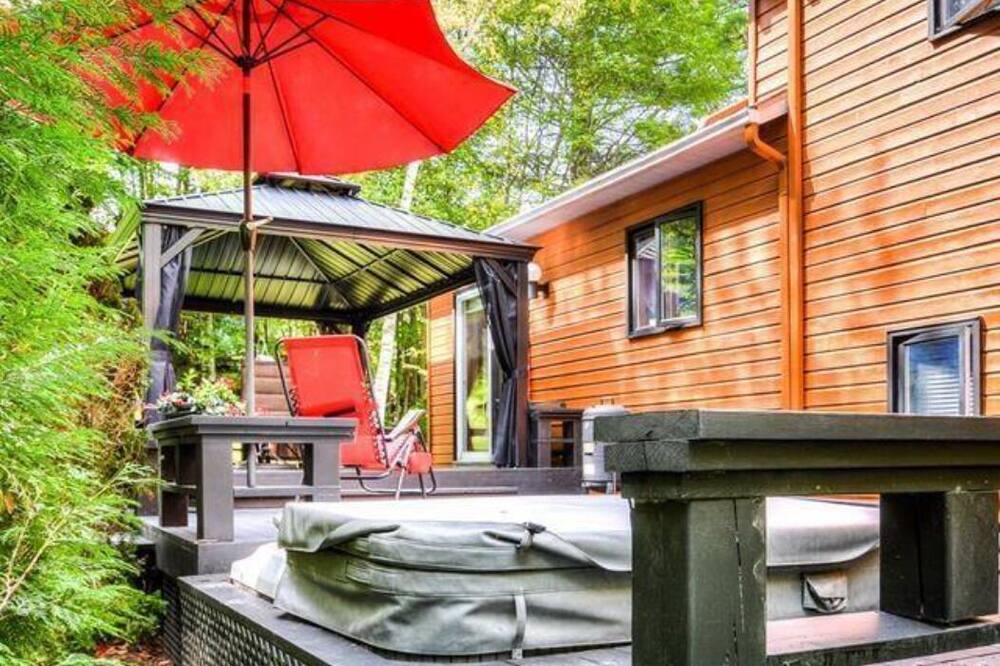 Photo of Outdoor in Piedmont
