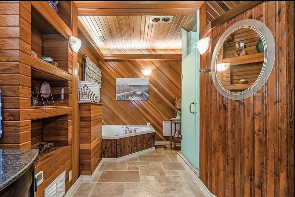 Photo of Bedroom in Orillia
