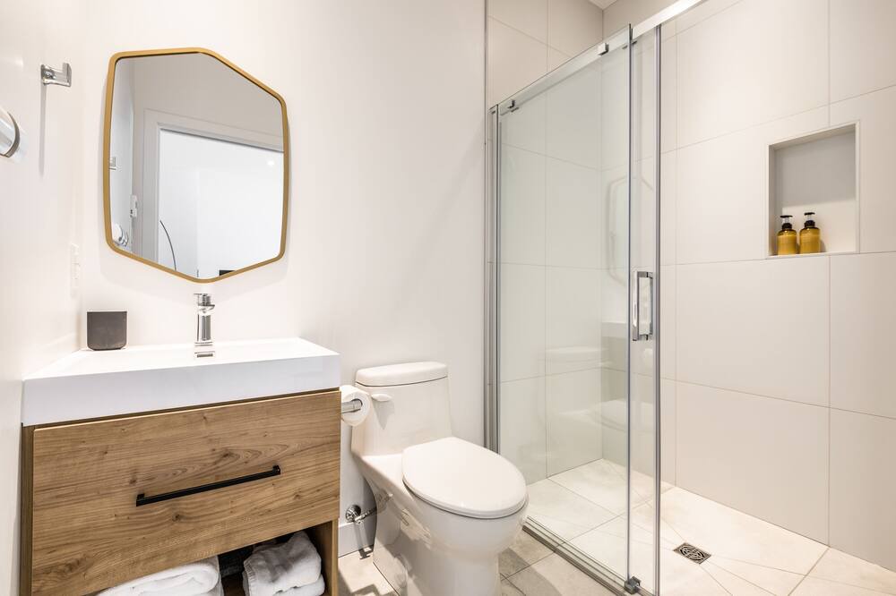 Photo of Bathroom in Magog