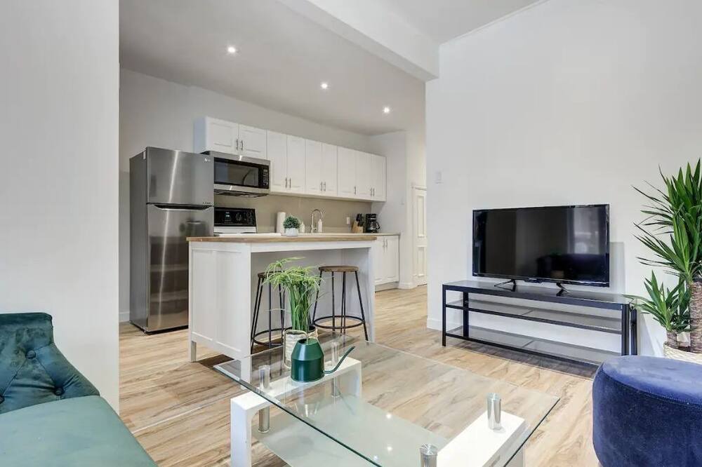 Photo of Livingroom in Gay Village