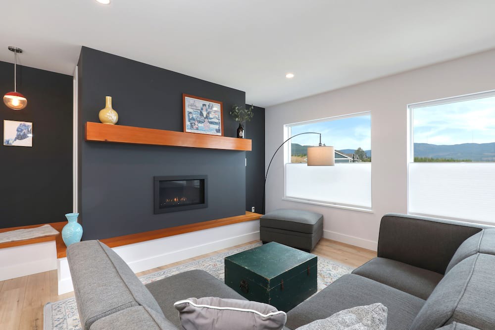 Photo of Livingroom in Cumberland