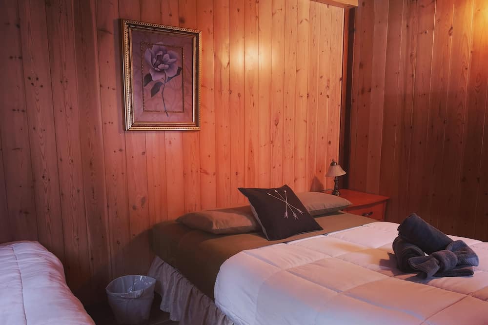 Photo of Bedroom in Saint-Paul-de-Montminy