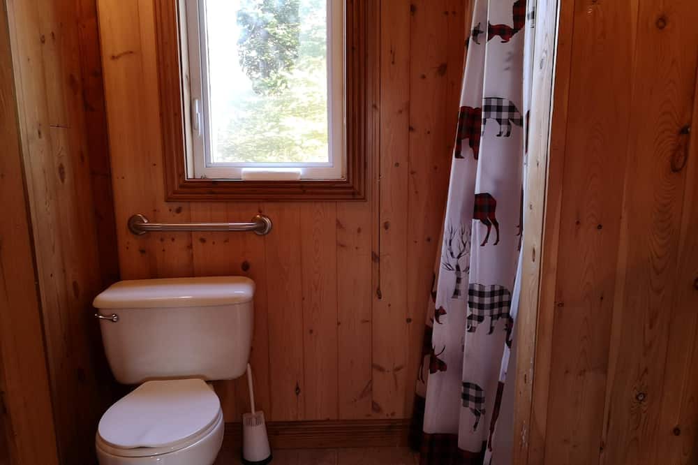 Photo of Bathroom in Saint-Paul-de-Montminy