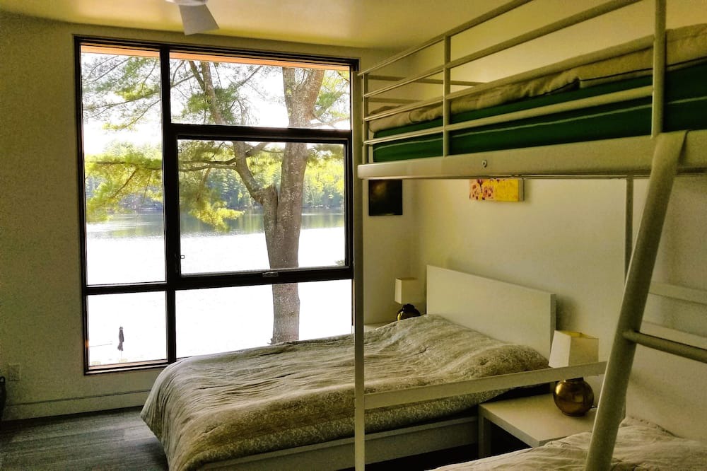 Photo of Bedroom in Minden Hills