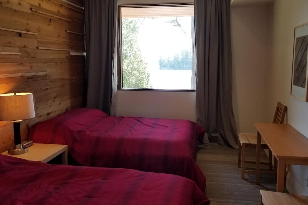 Photo of Bedroom in Minden Hills