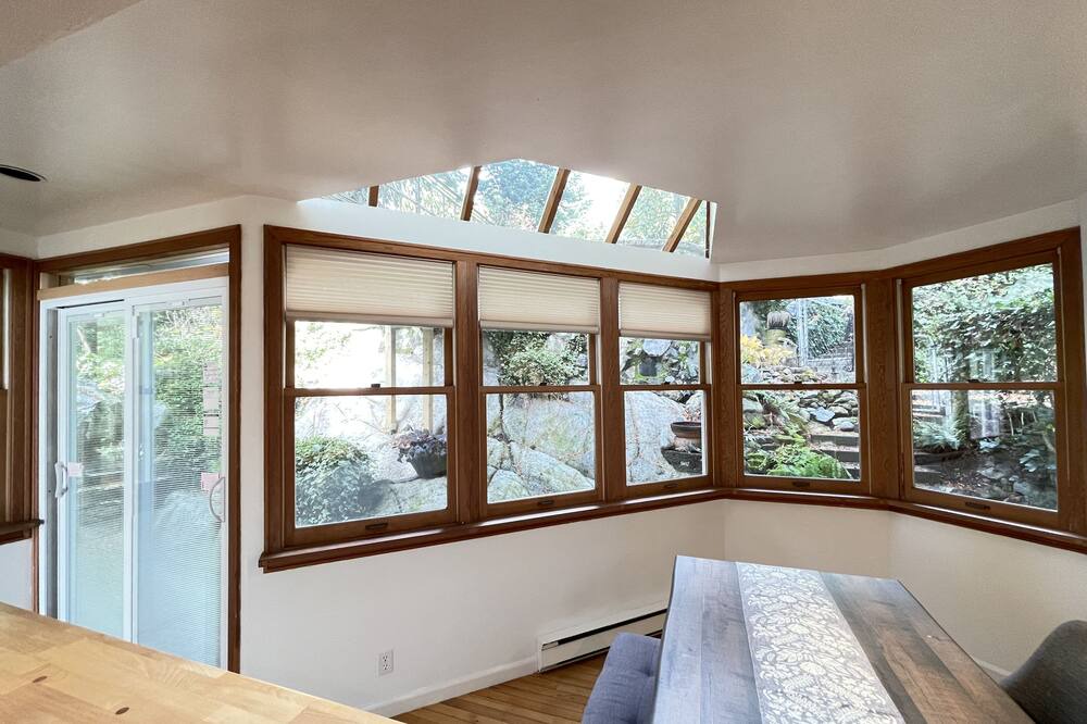 Photo of Bedroom in West Vancouver