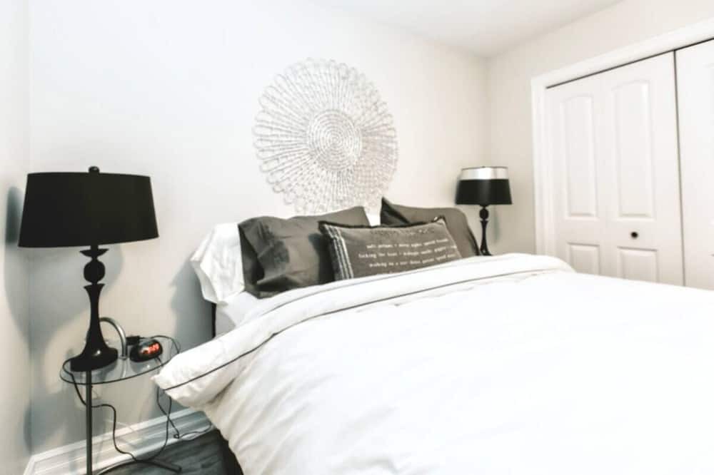 Photo of Bedroom in Bear Mountain Resort
