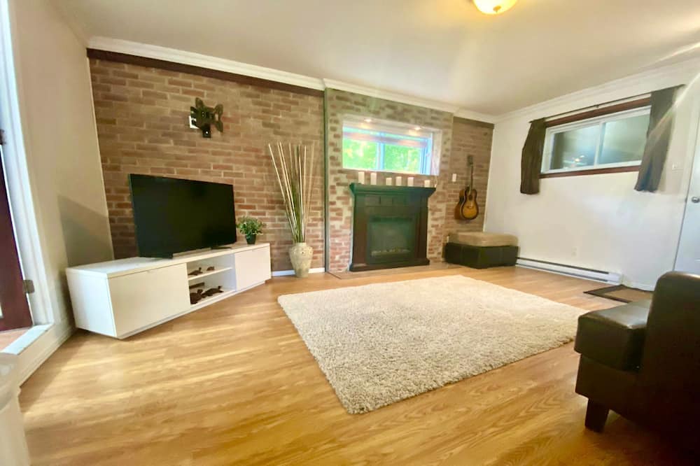 Photo of Livingroom in Lery