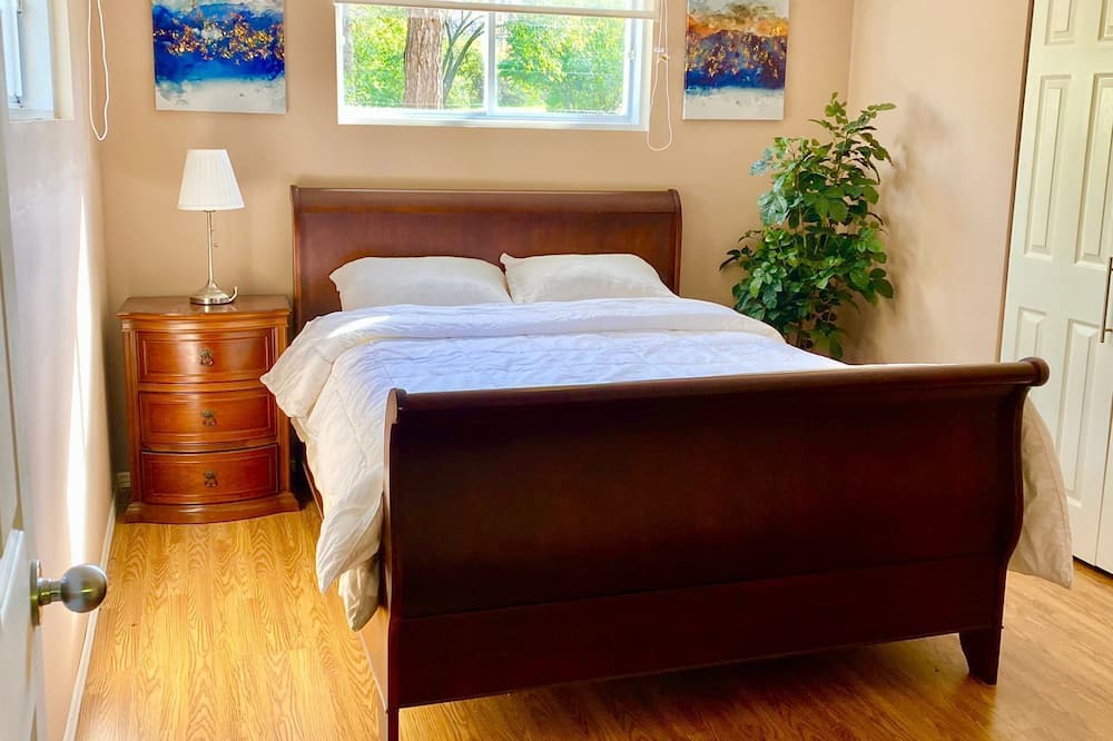 Photo of Bedroom in Lery