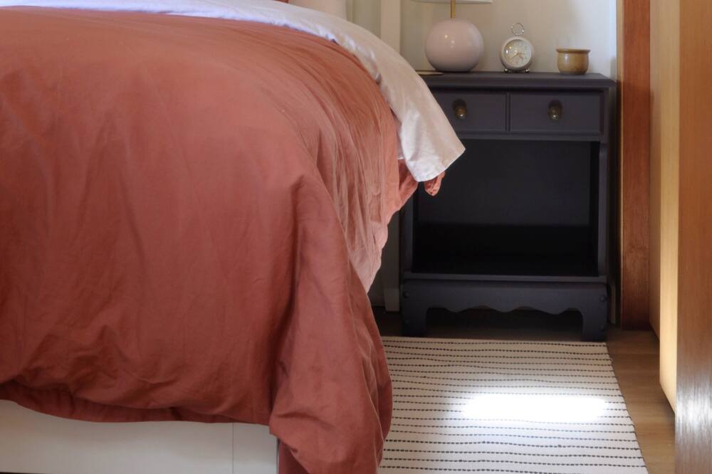 Photo of Bedroom in Division No. 11