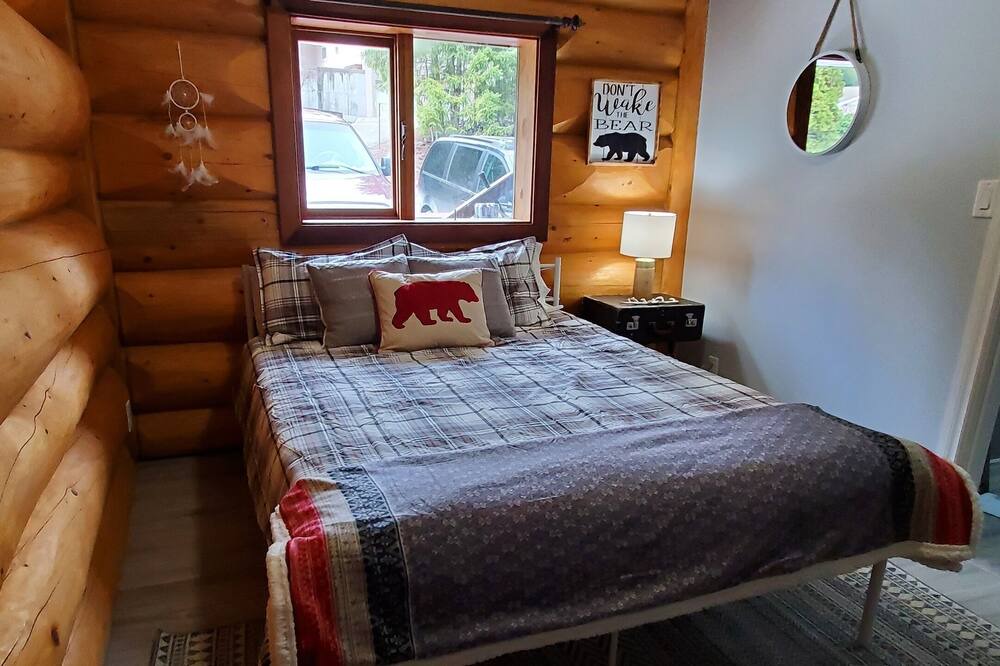 Photo of Bedroom in Blind Bay