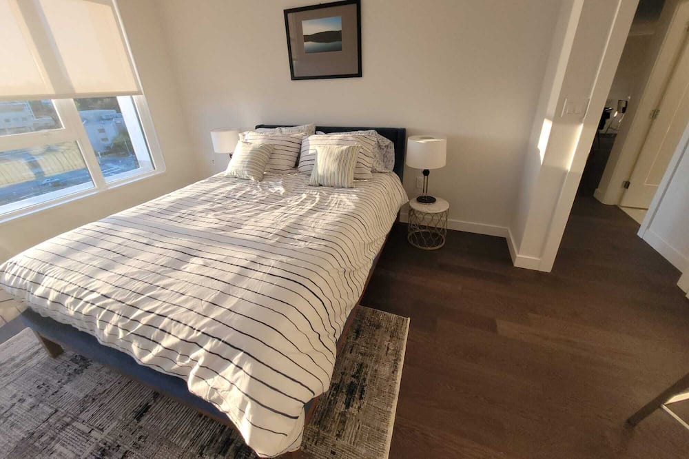 Photo of Bedroom in South Surrey