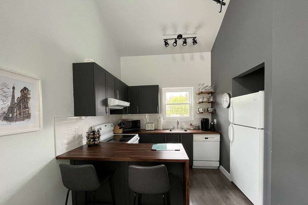 Photo of Kitchen in Magog