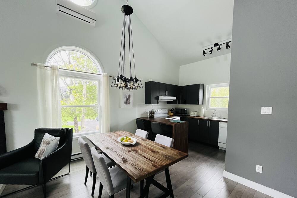 Photo of Kitchen in Magog