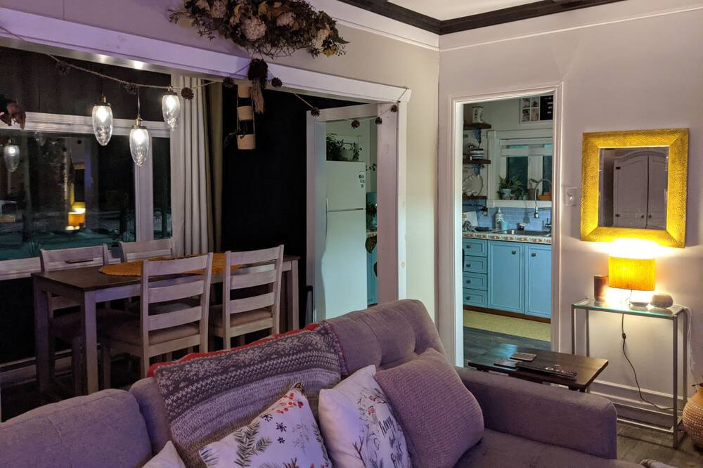 Photo of Livingroom in Sainte-Anne-des-Monts