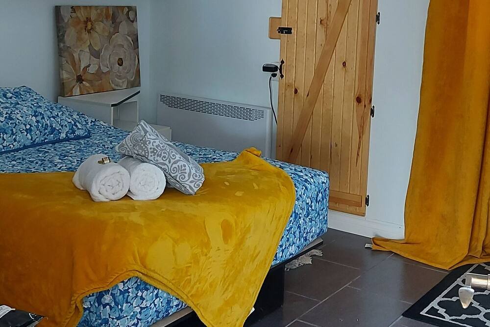 Photo of Bedroom in Saint-Remi-de-Tingwick