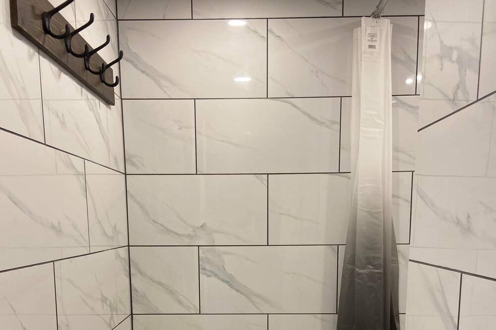 Photo of Bathroom in Saint-Remi-de-Tingwick