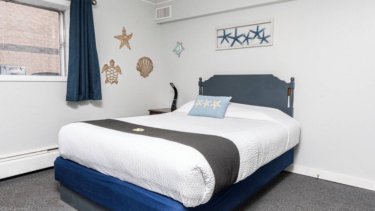 Photo of Bedroom in Creston
