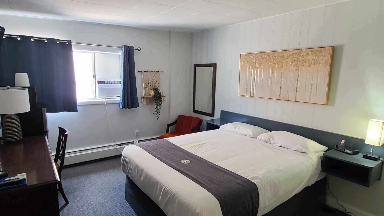 Photo of Bedroom in Creston